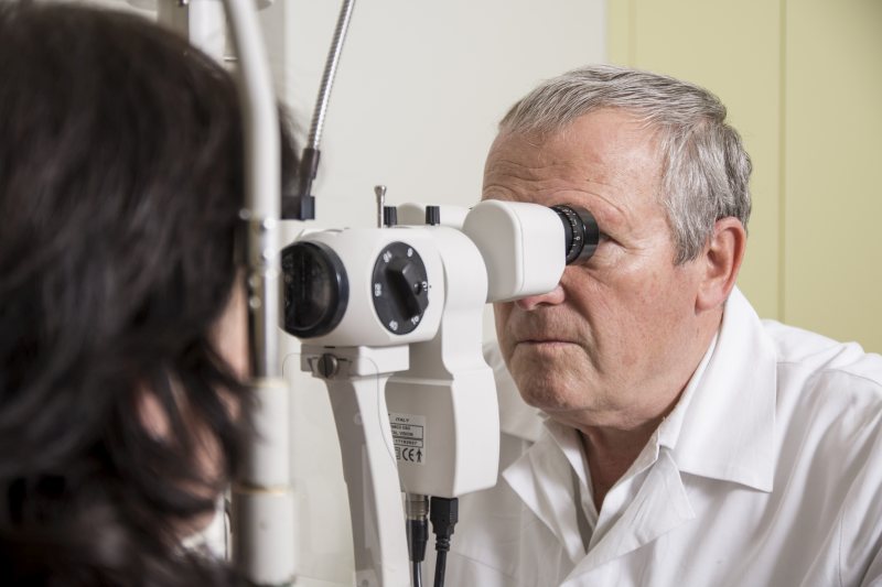 szemészeti kórház motiváció a látás javítására