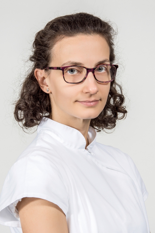 Dr. Bartha Erika Izabella