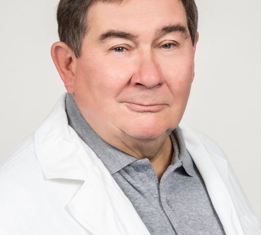 Dr. Schvarz Tibor